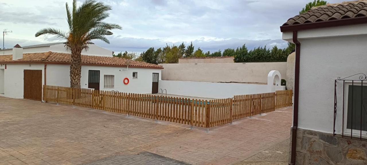 Villa Las Tres Hermanas Albarreal De Tajo By Toledo Ap Екстериор снимка